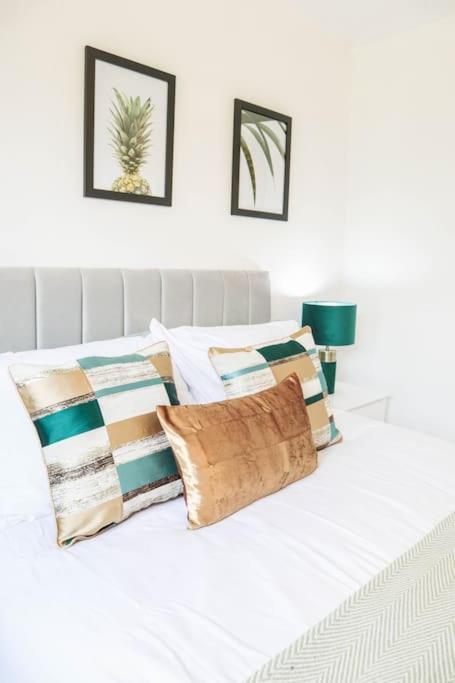 Large 3 Bed - Free Parking - Long Discount Royal Tunbridge Wells