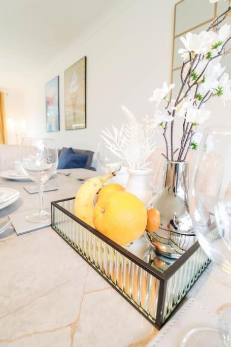 Holiday home Large 3 Bed - Free Parking - Long Discount *