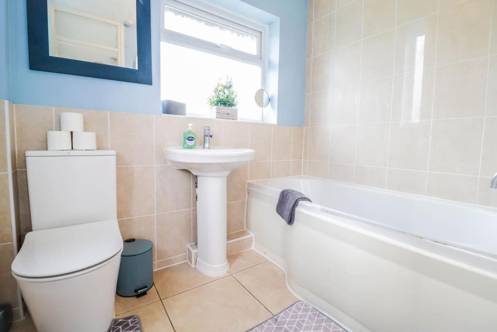 Large 3 Bed - Free Parking - Long Discount Royal Tunbridge Wells